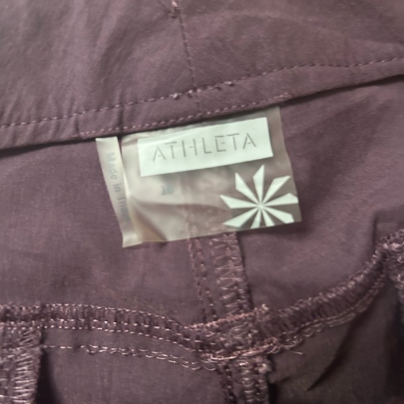 ATHLETA Dipper 2 size 10 hiking pants eggplant in colour. excellent condition - Picture 3 of 9